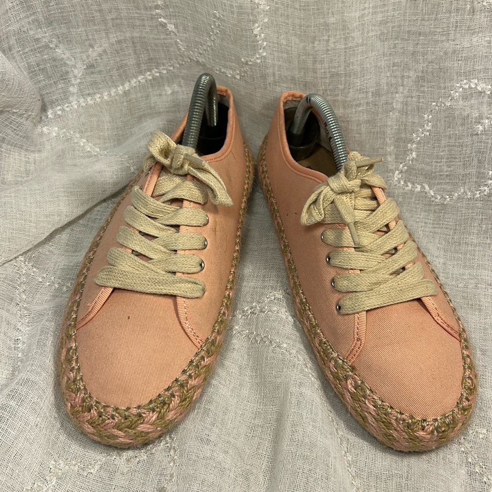 NWOT EMU espadrille leather flats